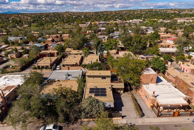 1011 Lopez Street, Santa Fe, NM 87501