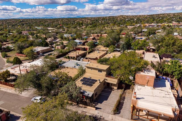 1011 Lopez Street, Santa Fe, NM 87501