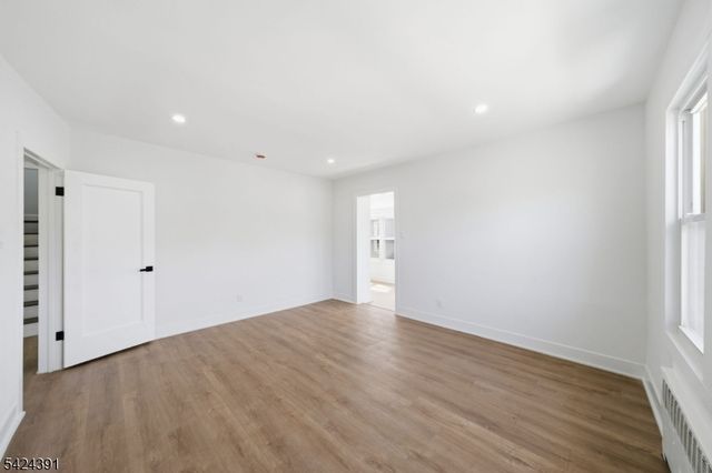 66 Girard Pl, Newark City, NJ 07108