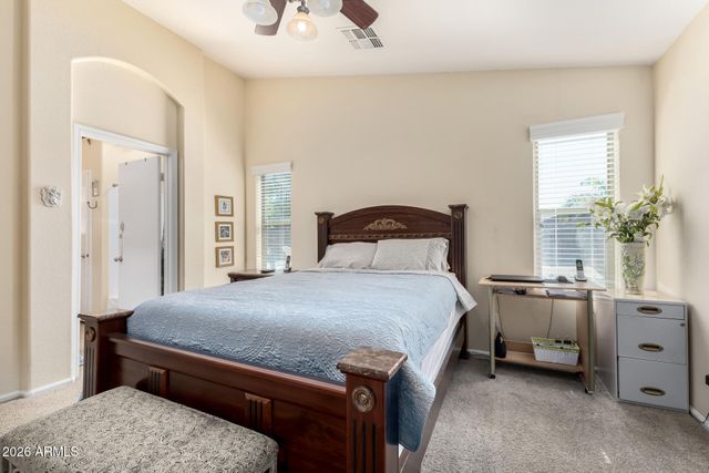 989 E TAYLOR Trail, San Tan Valley, AZ 85143