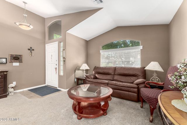 989 E TAYLOR Trail, San Tan Valley, AZ 85143