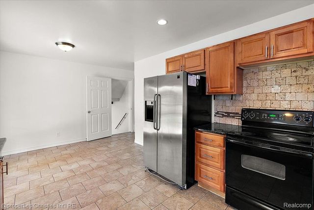 8912 Ardel Drive, Sterling Heights, MI 48314