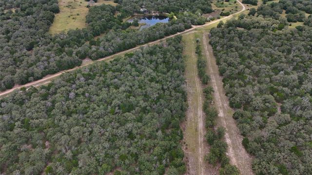 2250 Old Lockhart RD, Plum, TX 78952