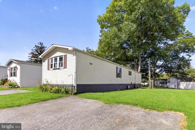 23 MAPLE DR, Newark, DE 19713