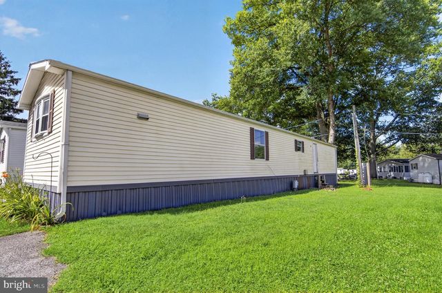 23 MAPLE DR, Newark, DE 19713