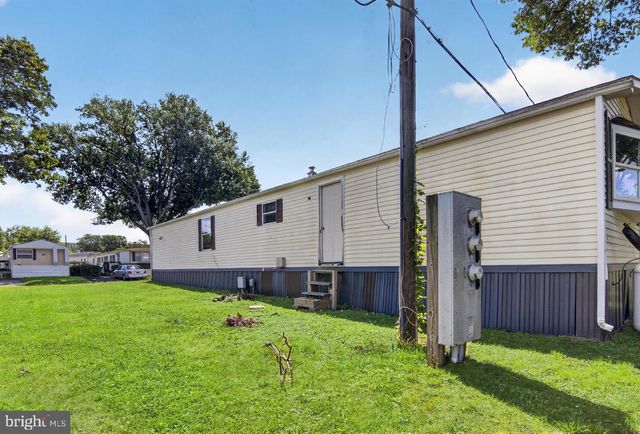 23 MAPLE DR, Newark, DE 19713