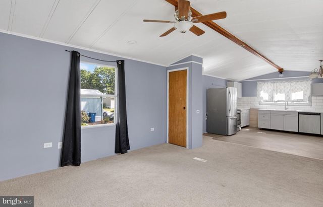 23 MAPLE DR, Newark, DE 19713
