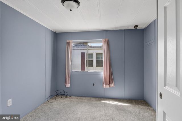 23 MAPLE DR, Newark, DE 19713