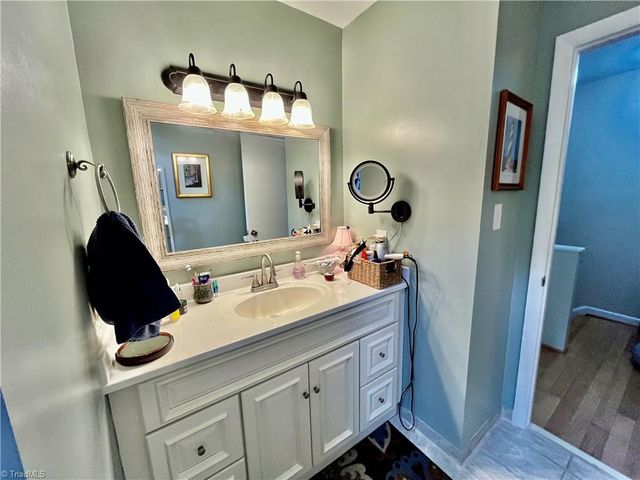 2407 Patriot Way B, Greensboro, NC 27408
