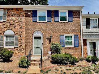 2407 Patriot Way B, Greensboro, NC 27408