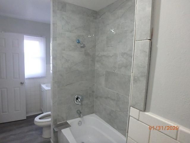 1309 LINDWOOD Drive, Carter Lake, IA 51510