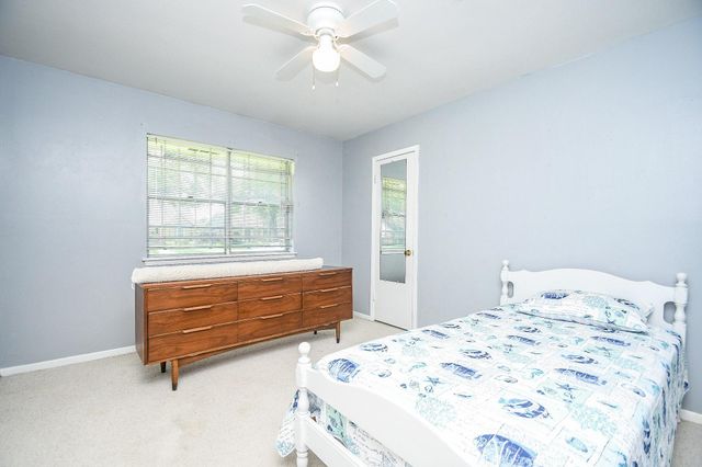 7719 Clarewood Drive, Houston, TX 77036