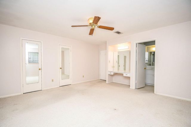 7719 Clarewood Drive, Houston, TX 77036
