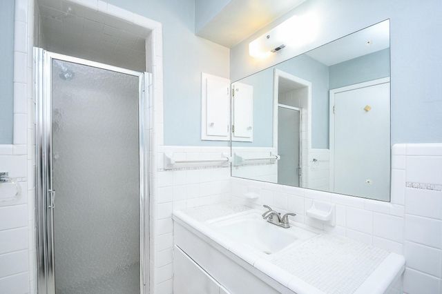 7719 Clarewood Drive, Houston, TX 77036