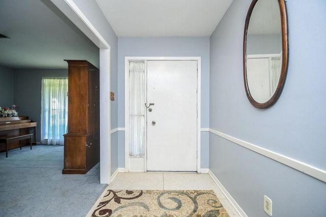 7719 Clarewood Drive, Houston, TX 77036