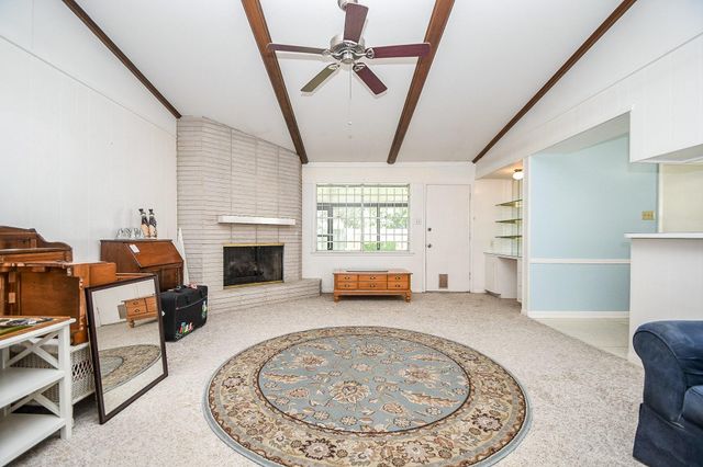 7719 Clarewood Drive, Houston, TX 77036