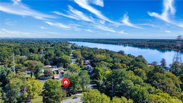1901 Utica Pike, Jeffersonville, IN 47130