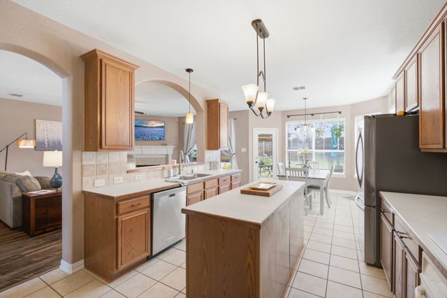 7670 Greenvalley Lane, Frisco, TX 75033