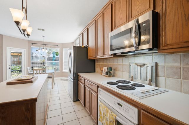 7670 Greenvalley Lane, Frisco, TX 75033