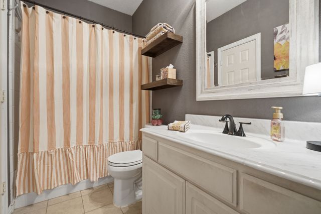 7670 Greenvalley Lane, Frisco, TX 75033