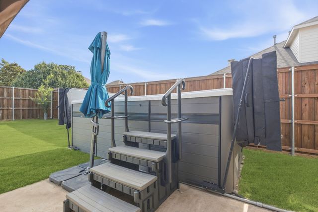 7670 Greenvalley Lane, Frisco, TX 75033