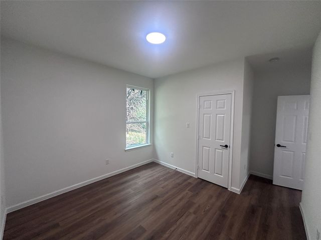 5717 San Jacinto Drive, Granbury, TX 76048