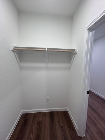5717 San Jacinto Drive, Granbury, TX 76048
