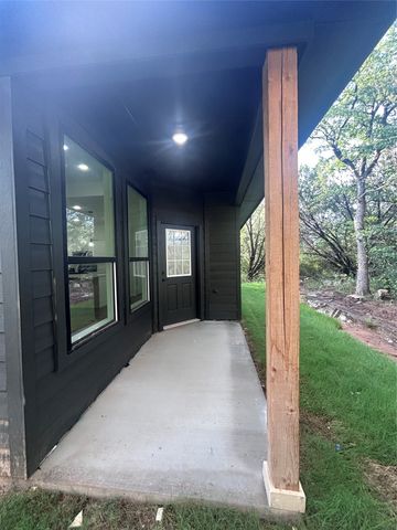 5717 San Jacinto Drive, Granbury, TX 76048