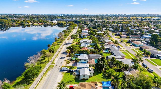 5160 Lake Osborne Drive, Lake Worth, FL 33461