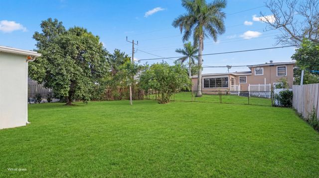 5160 Lake Osborne Drive, Lake Worth, FL 33461