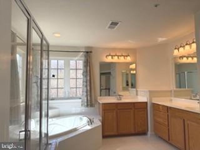 23018 SYCAMORE FARM DR, Clarksburg, MD 20871