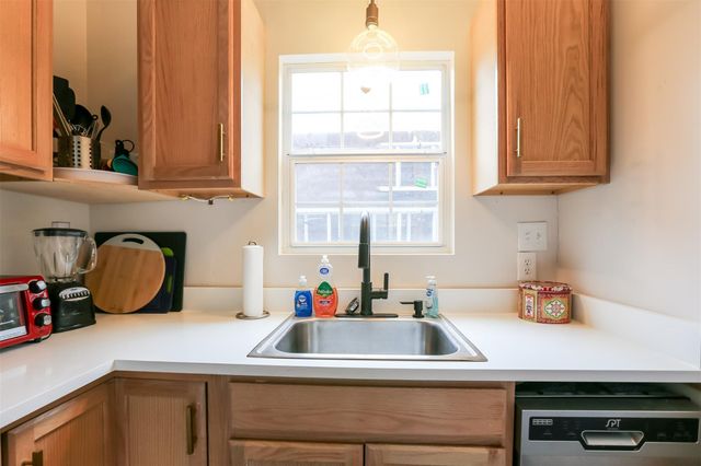 308 E 32nd ST A+B, Austin, TX 78705