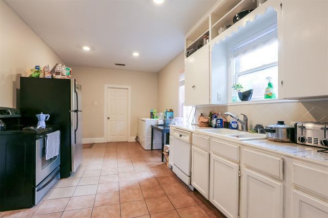 308 E 32nd ST A+B, Austin, TX 78705