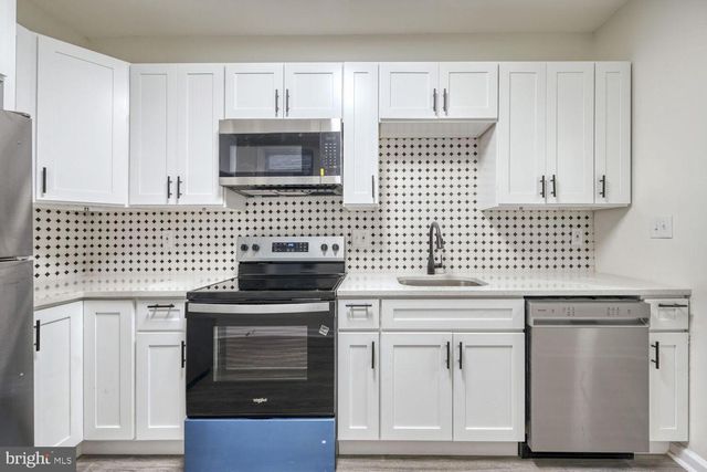 402 S EATON ST, Baltimore, MD 21224