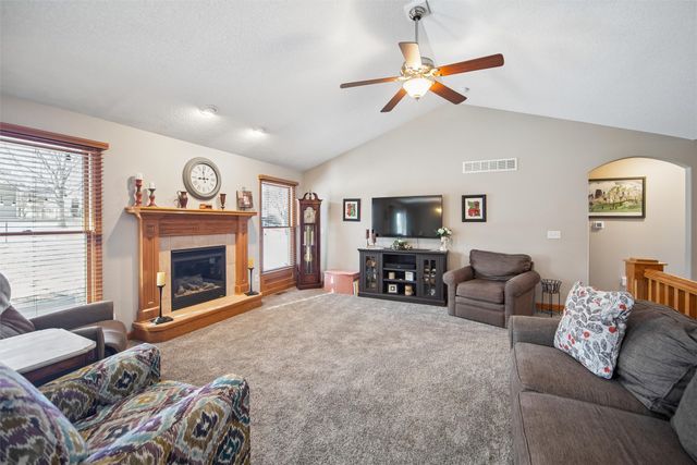 208 NW 14th Street, Grimes, IA 50111