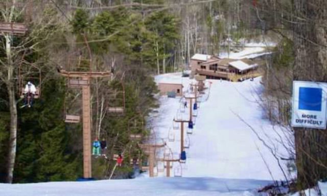 24 Condo Rd Unit 2, Campton, NH 03223