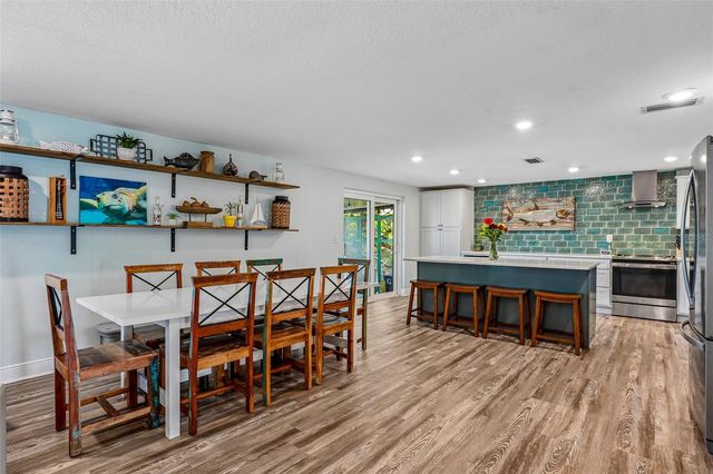 801 FLAMINGO DRIVE, Apollo Beach, FL 33572