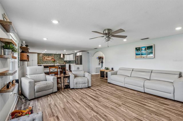 801 FLAMINGO DRIVE, Apollo Beach, FL 33572