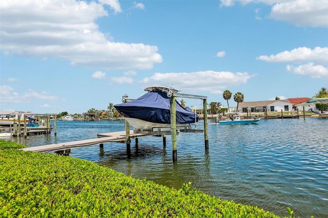 801 FLAMINGO DRIVE, Apollo Beach, FL 33572