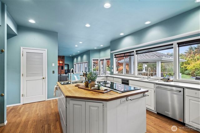 11505 134th Avenue Ct E, Puyallup, WA 98374