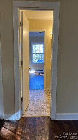 2621 Dr Carver Road, Charlotte, NC 28208