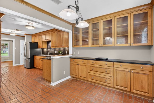 4171 Sarita Drive, Fort Worth, TX 76109
