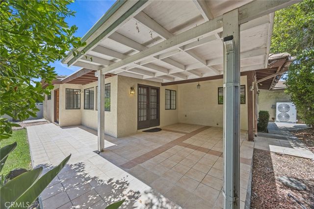 29752 Vacation, Canyon Lake, CA 92587