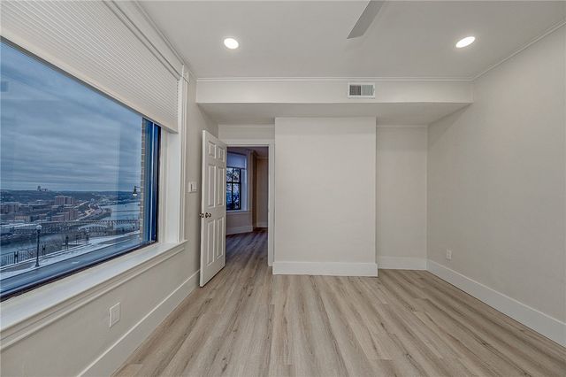 121 Grandview Ave 8, Mt Washington, PA 15211