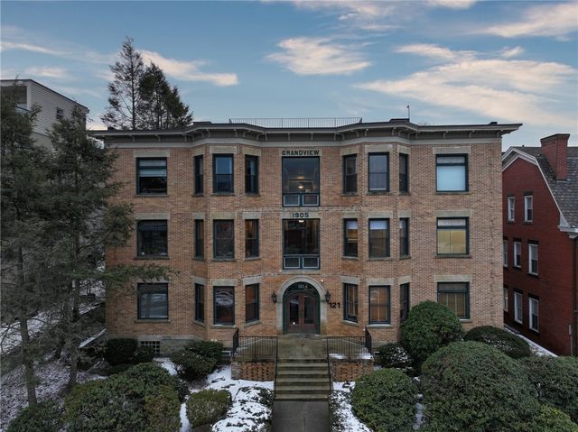 121 Grandview Ave 8, Mt Washington, PA 15211