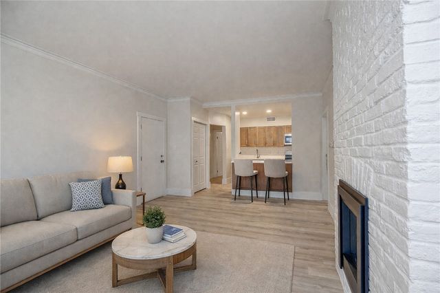 121 Grandview Ave 8, Mt Washington, PA 15211