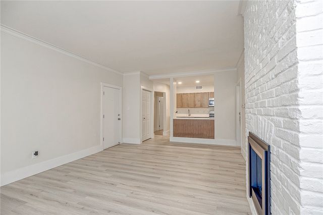 121 Grandview Ave 8, Mt Washington, PA 15211