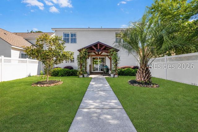 37 5th Ave, Bluffton, SC 29910