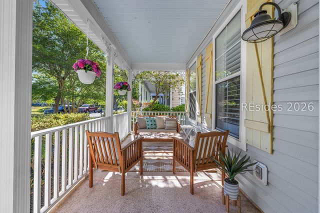 37 5th Ave, Bluffton, SC 29910