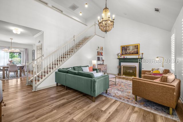 37 5th Ave, Bluffton, SC 29910